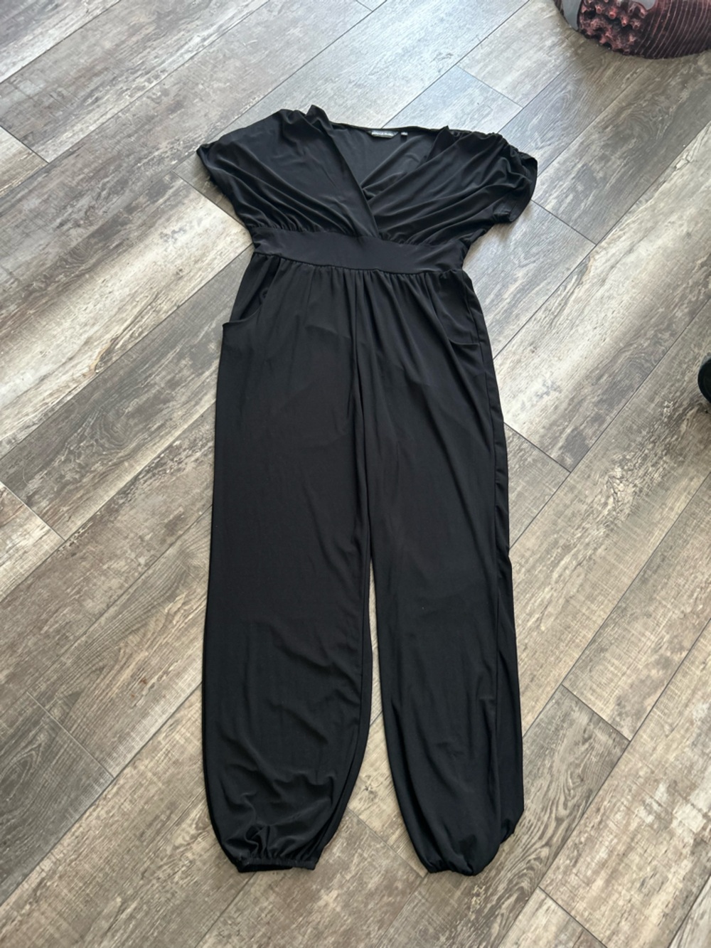 Nina Leonard Black Stretch Jumpsuit Large BP2